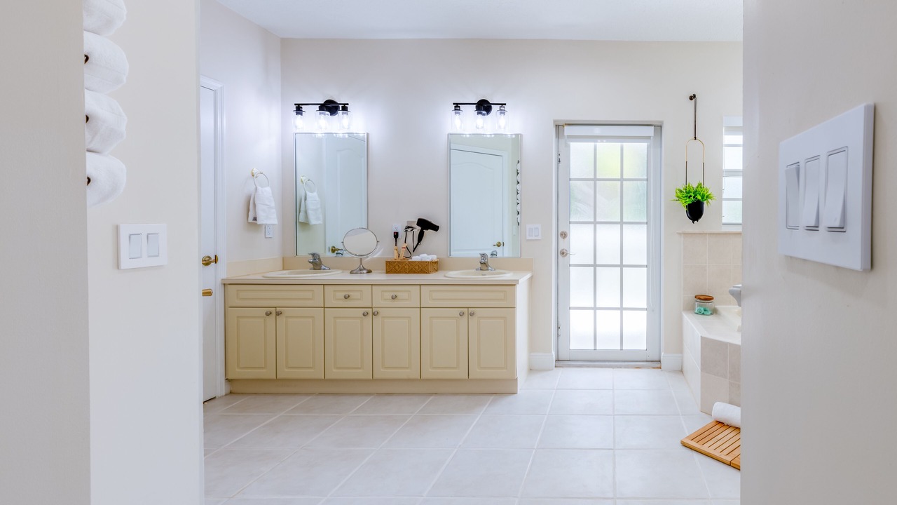Photo of Bathroom in Homestead