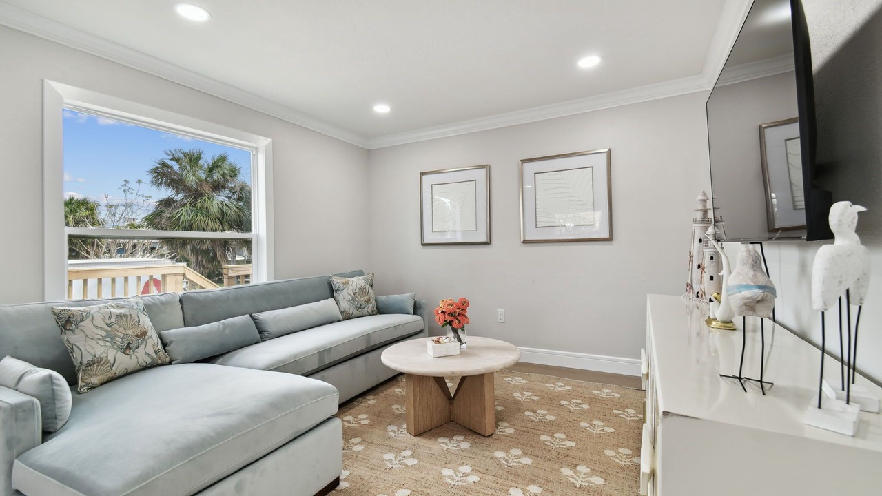 Photo of Livingroom in Indian Rocks Beach
