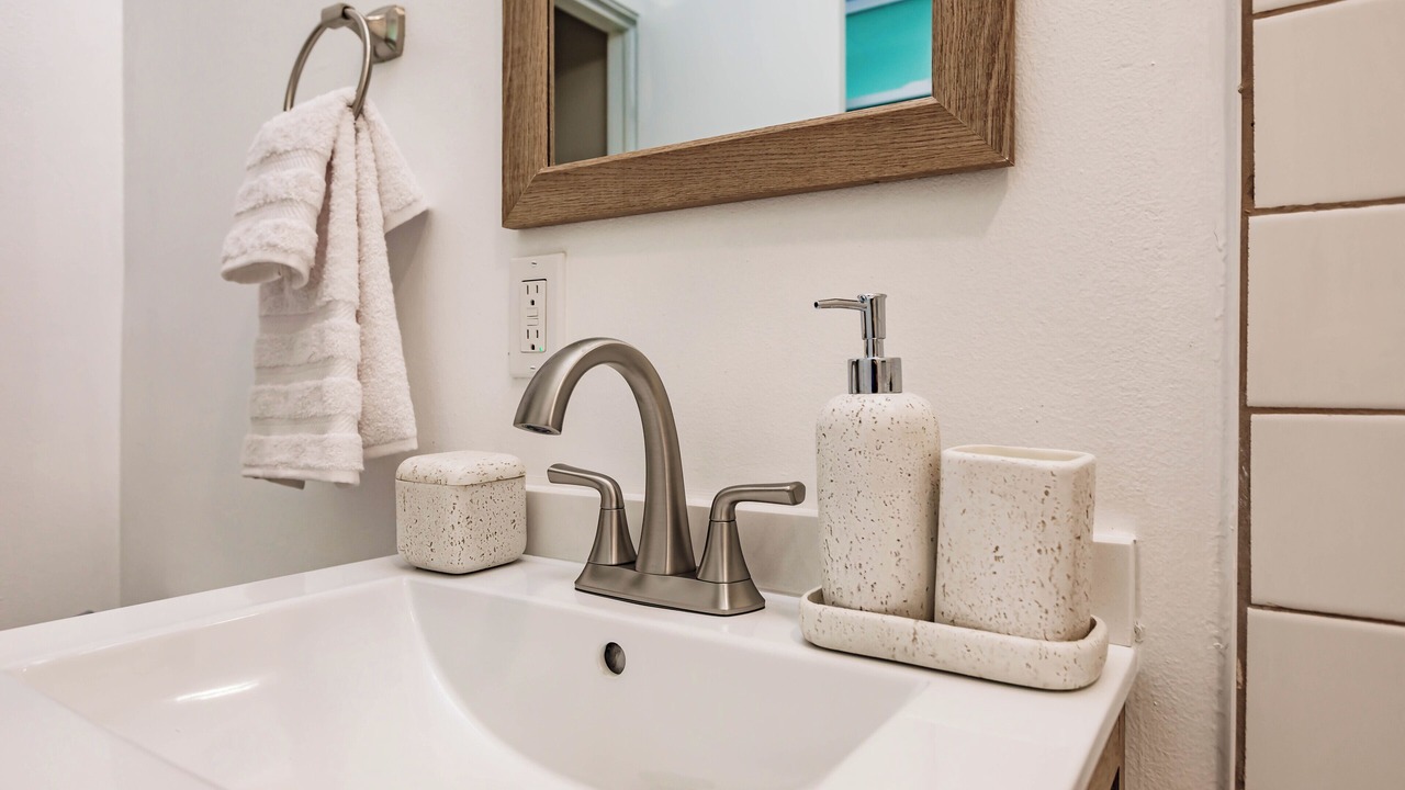 Photo of Bathroom in Lake Park