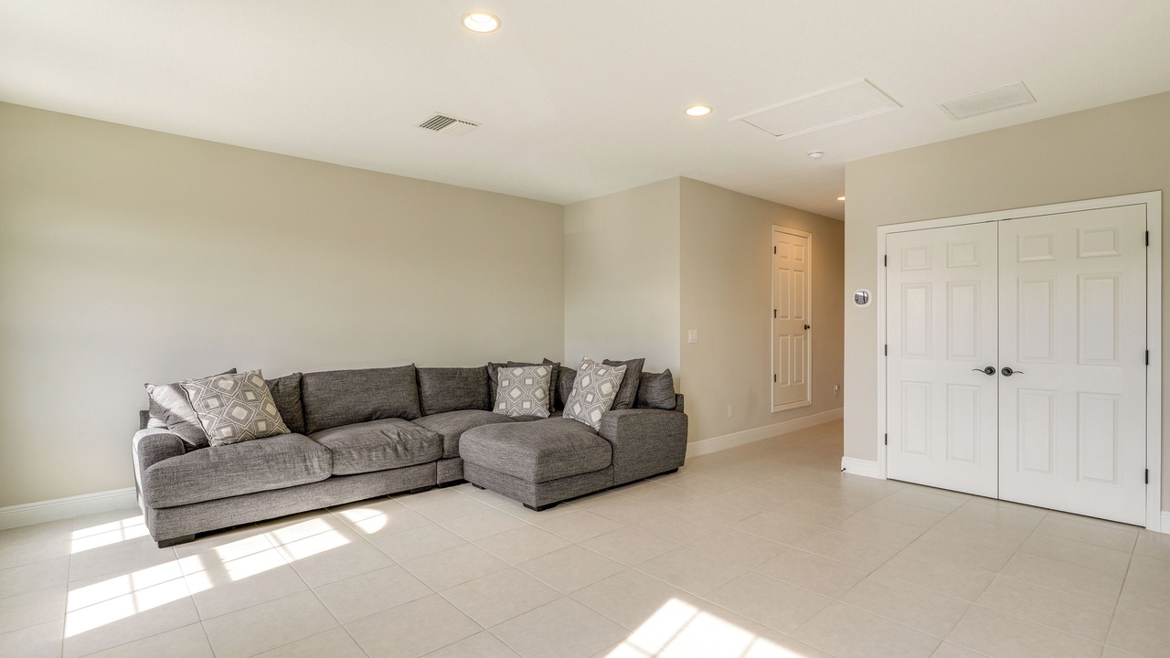 Photo of Livingroom in Ruskin