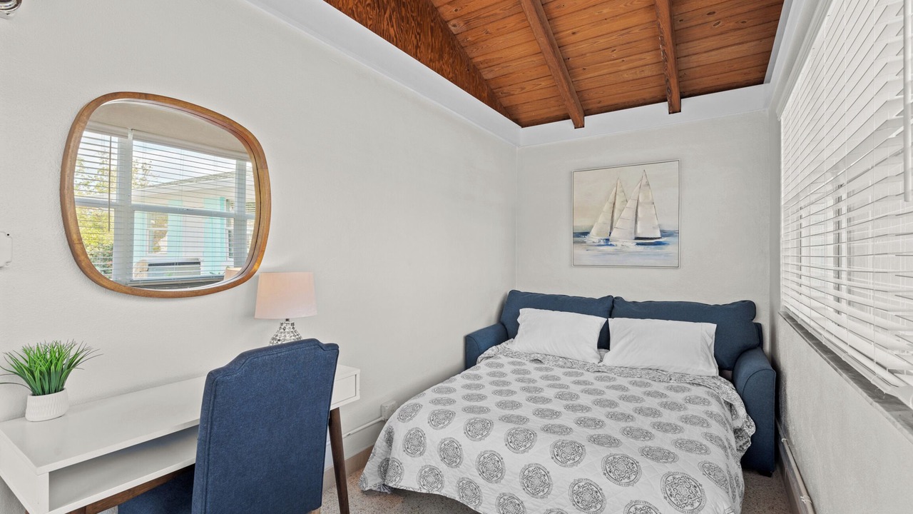 Photo of Bedroom in East Naples