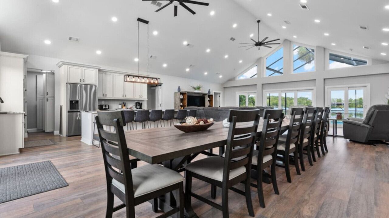 Photo of Outdoor in Lake Shore Estates
