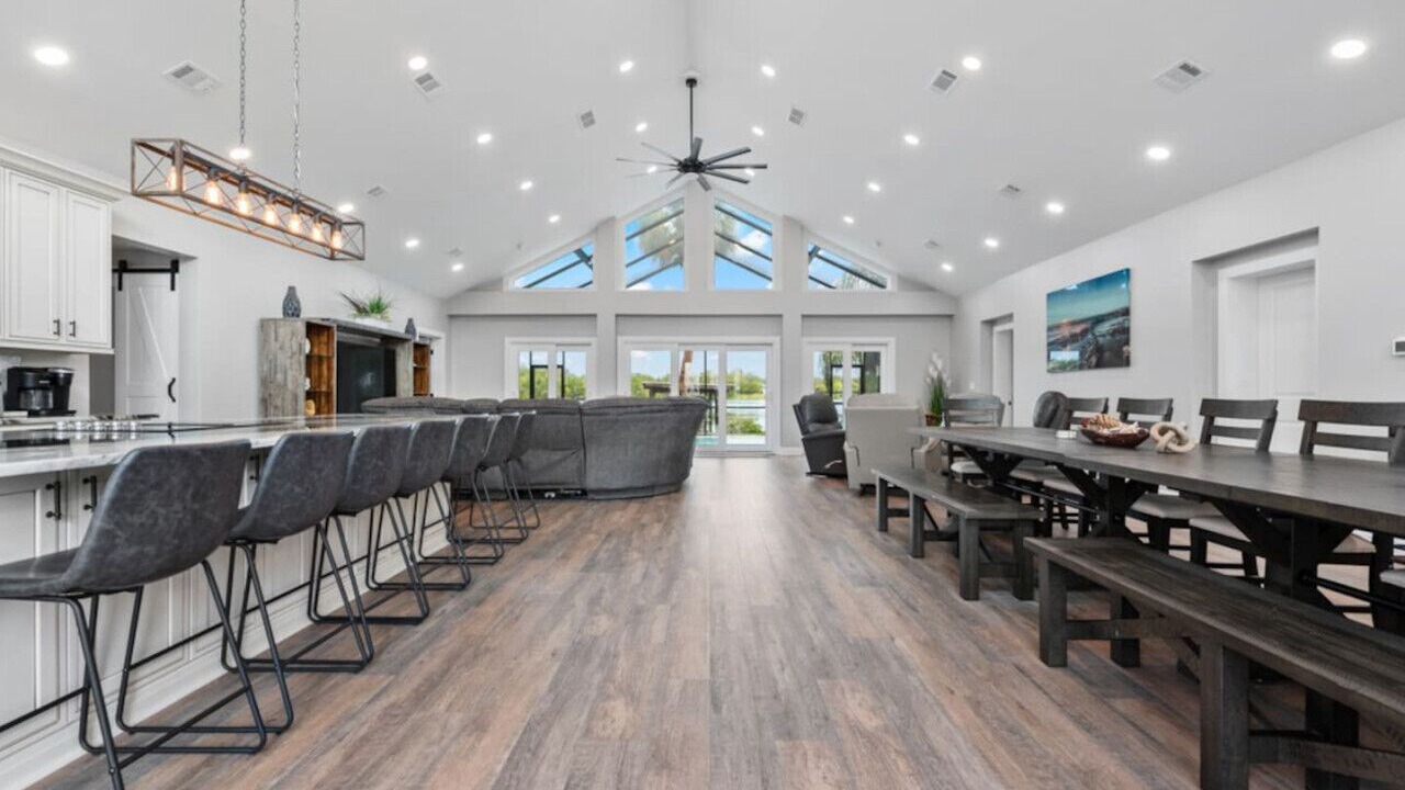 Photo of Outdoor in Lake Shore Estates