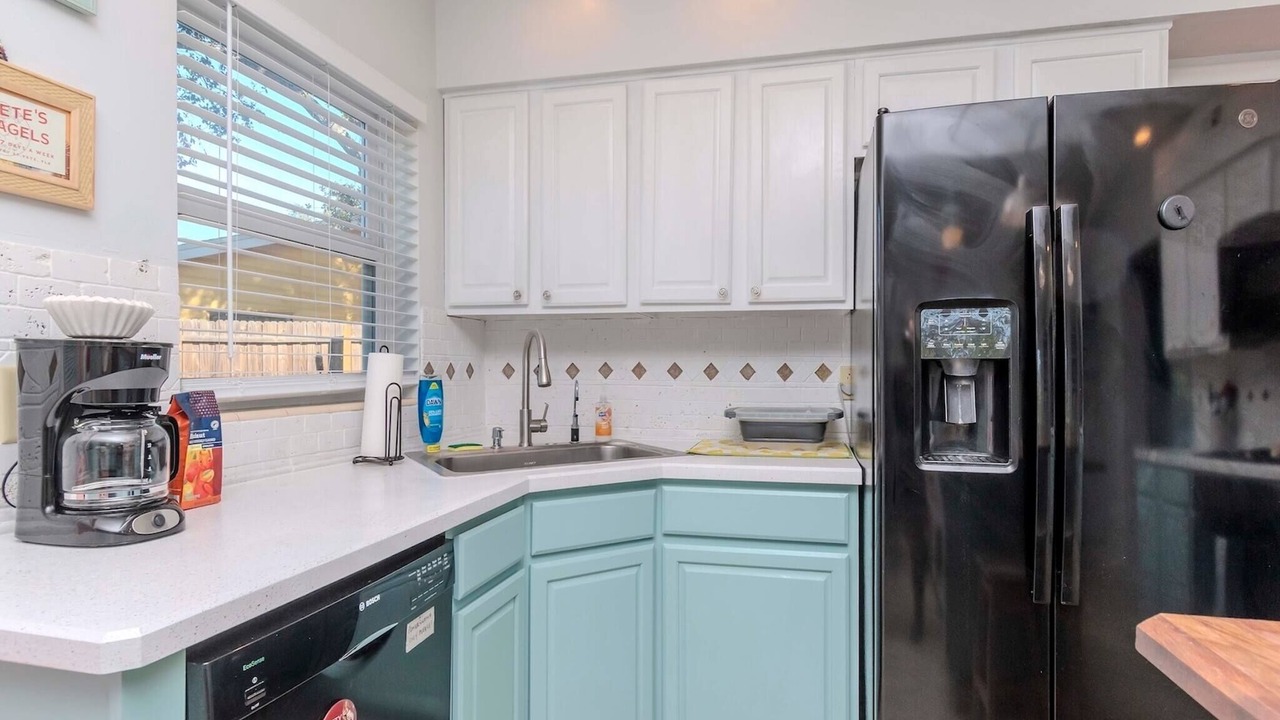 Photo of Kitchen in South Pinellas Community Council