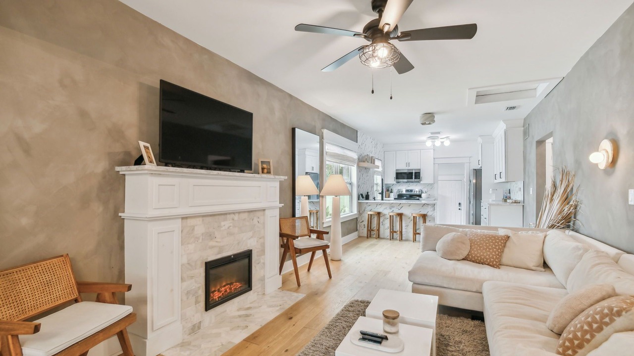 Photo of Livingroom in South Seminole Heights