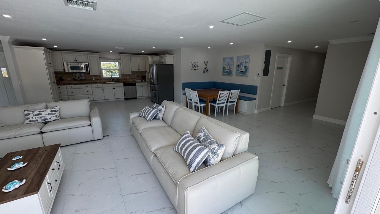 Photo of Livingroom in Melbourne Beach