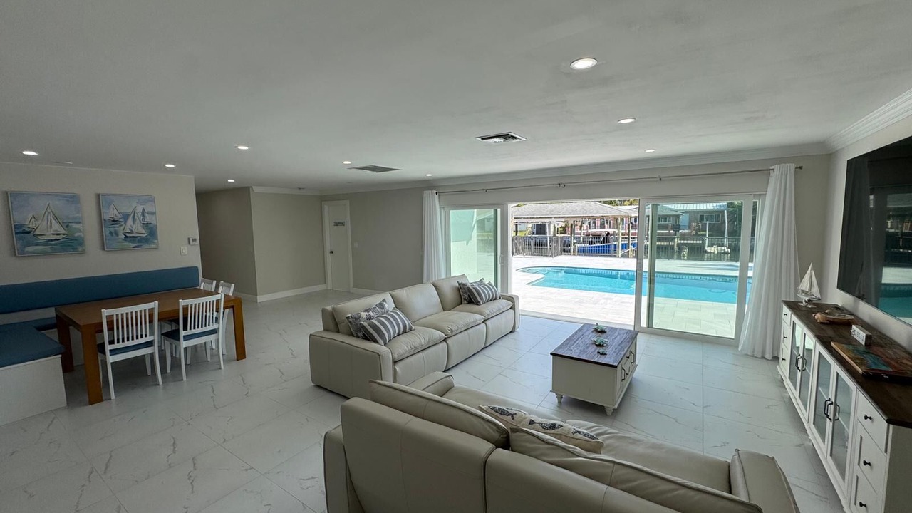 Photo of Livingroom in Melbourne Beach