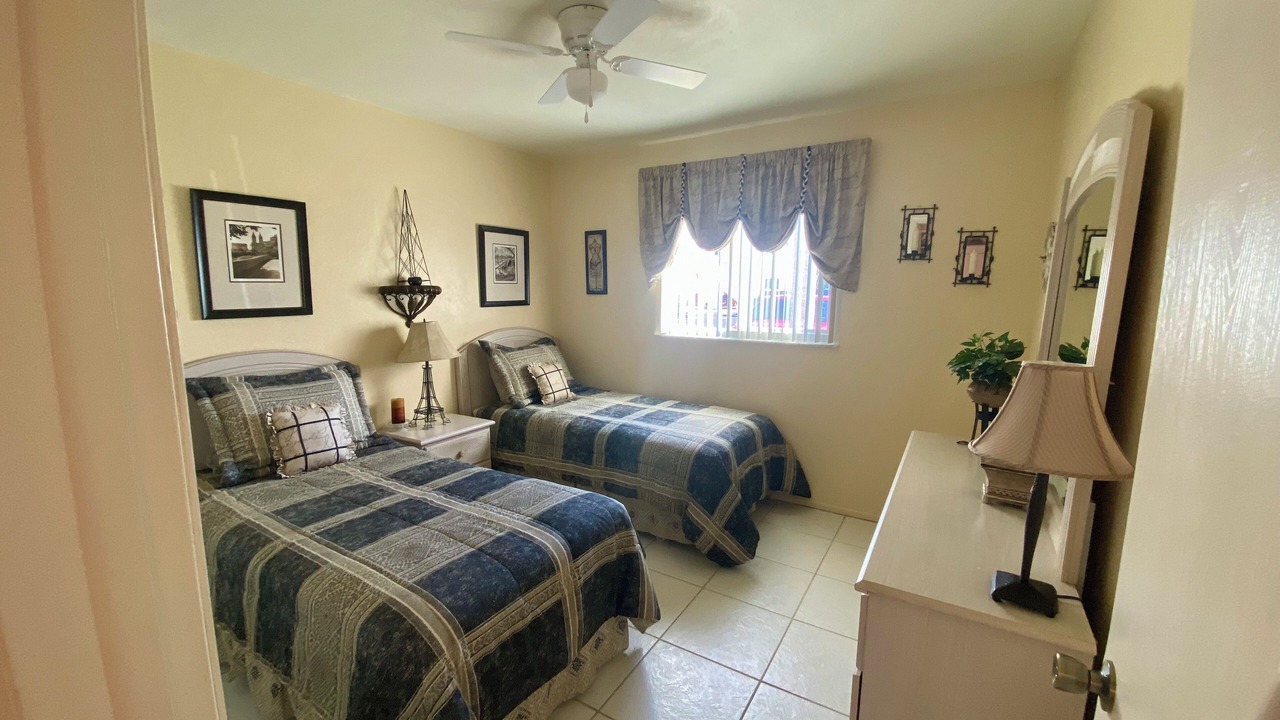 Photo of Bedroom in Lake Suzy