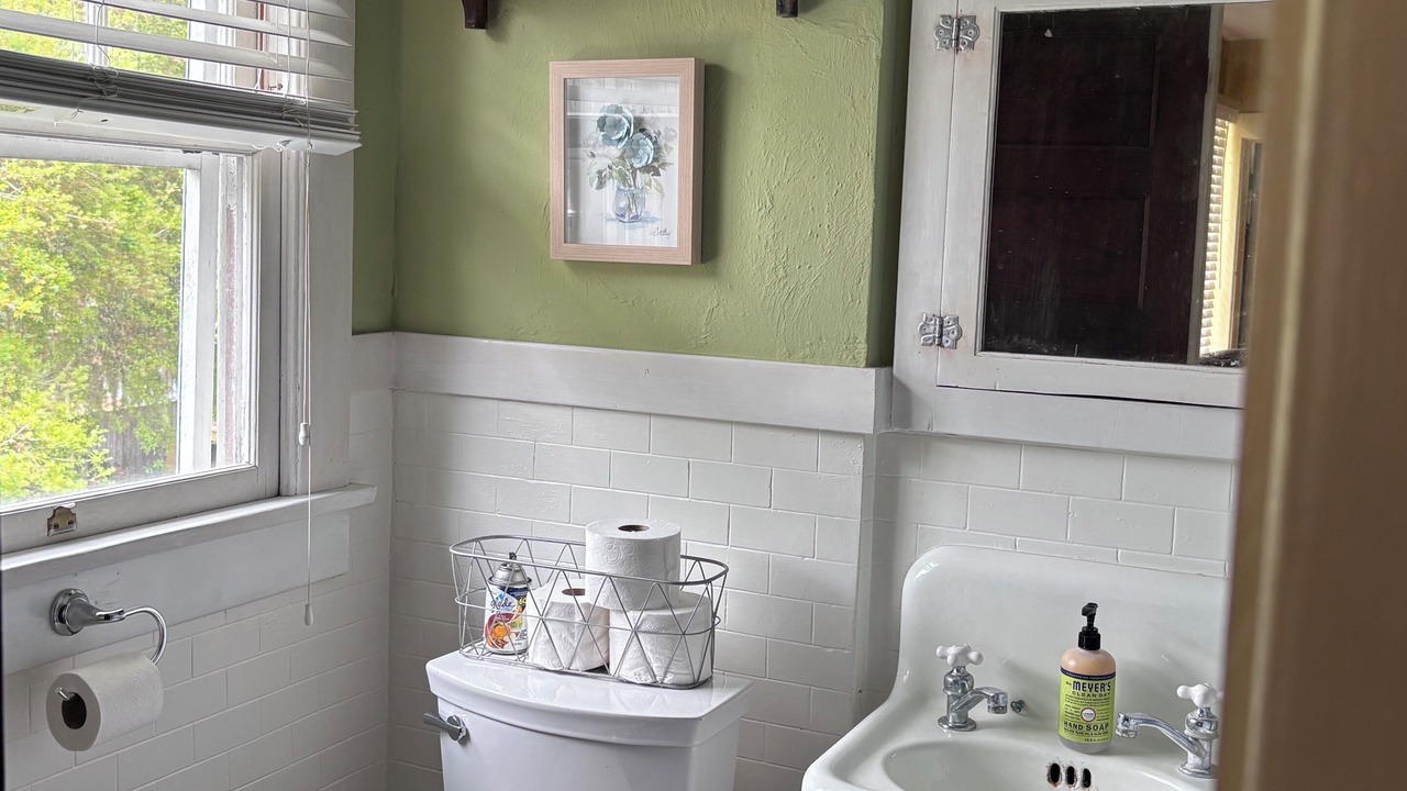 Photo of Bathroom in Sebring