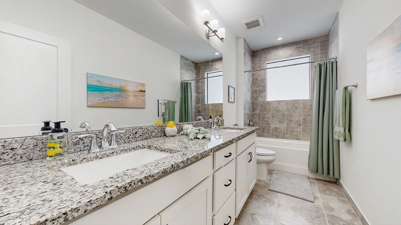 Photo of Bathroom in Biggar