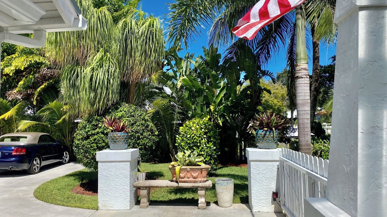 Photo of Others in Hobe Sound
