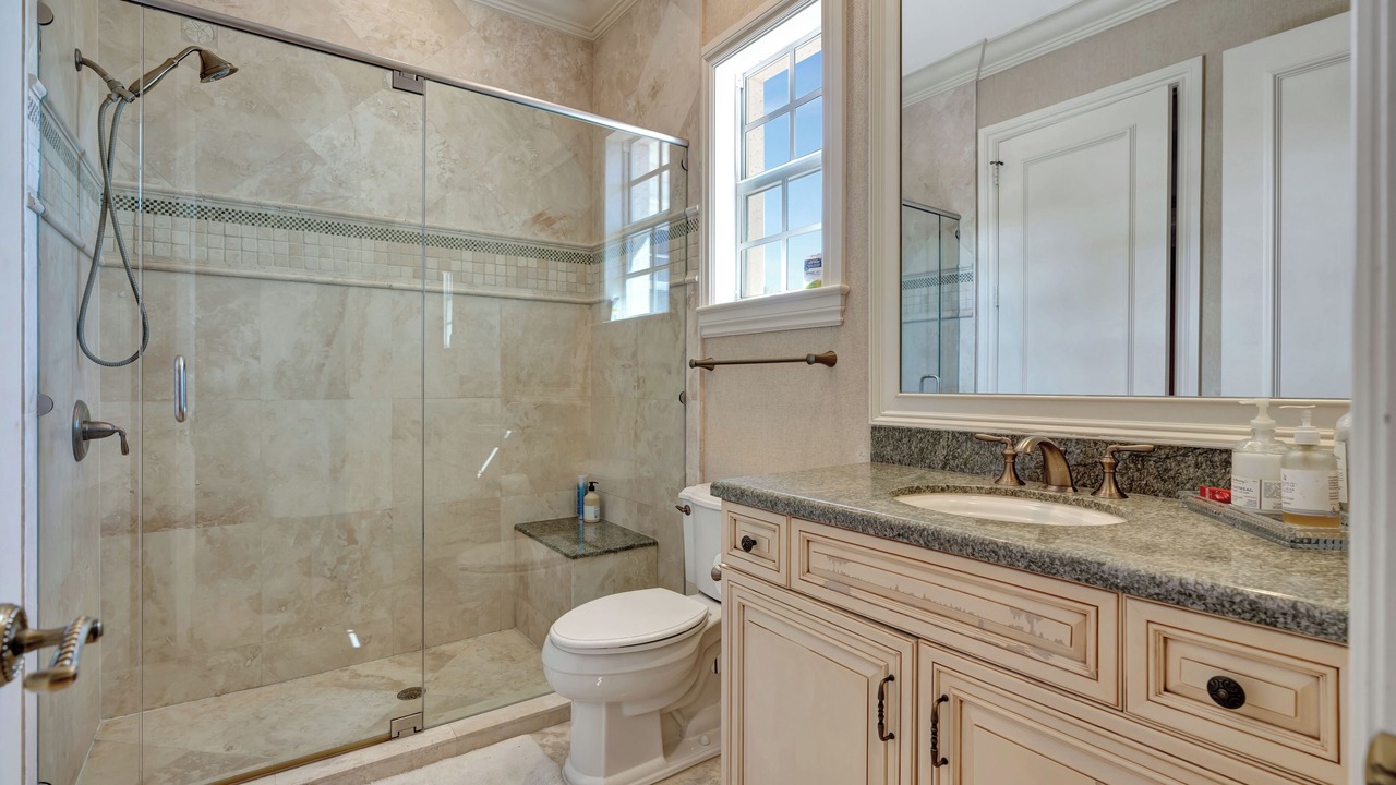 Photo of Bathroom in Jupiter