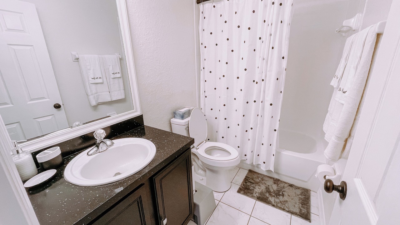 Photo of Bathroom in Regal Palms