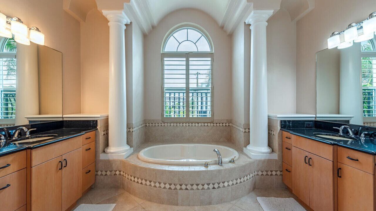 Photo of Bathroom in Bonita Springs