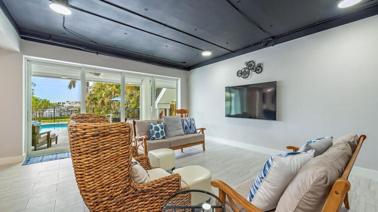 Photo of Livingroom in Bonita Springs