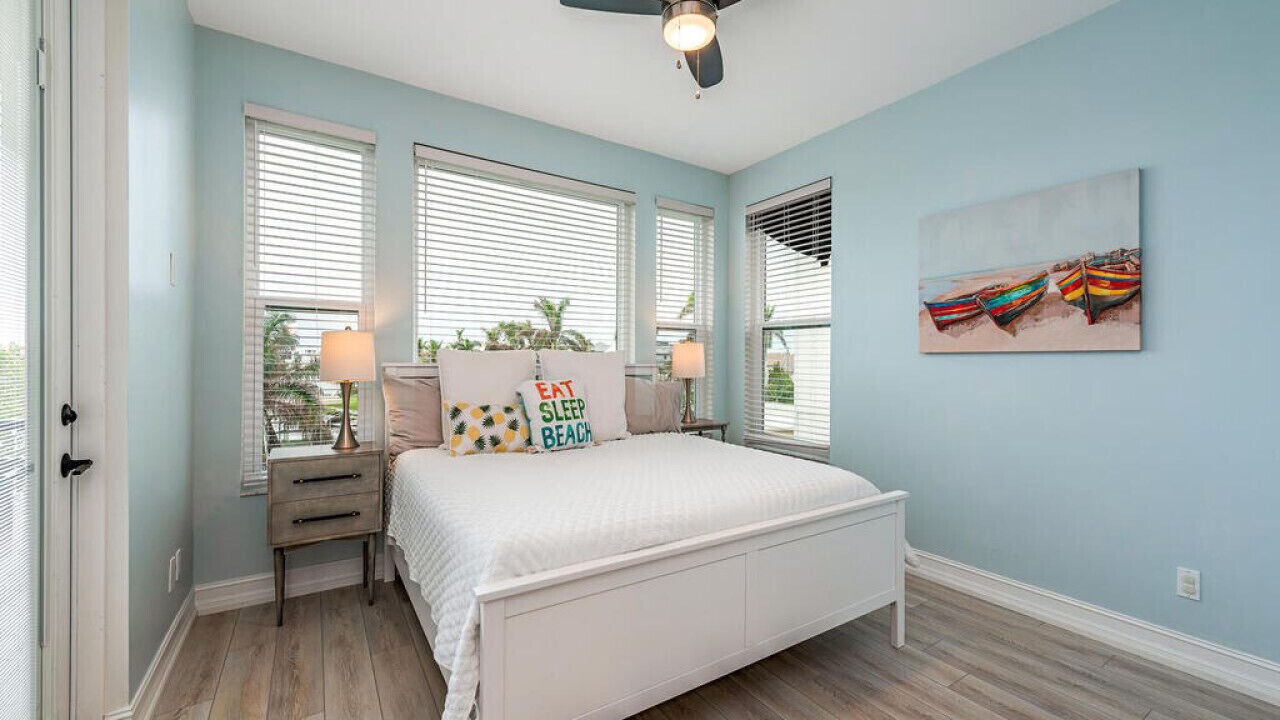 Photo of Bedroom in Bonita Springs