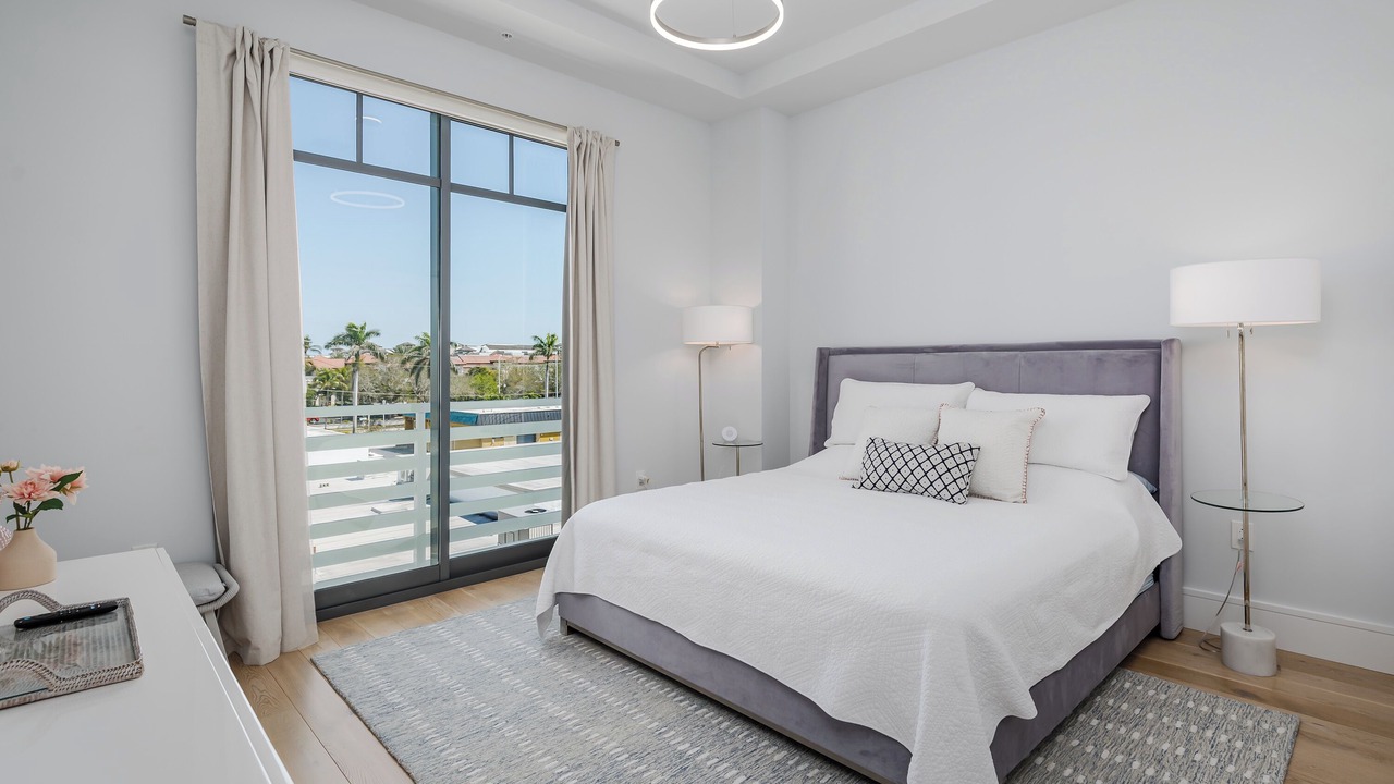 Photo of Bedroom in Old Naples