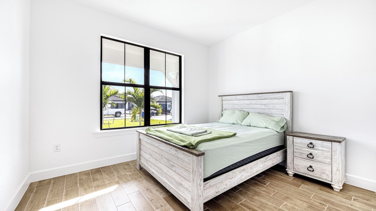 Photo of Bedroom in Estero