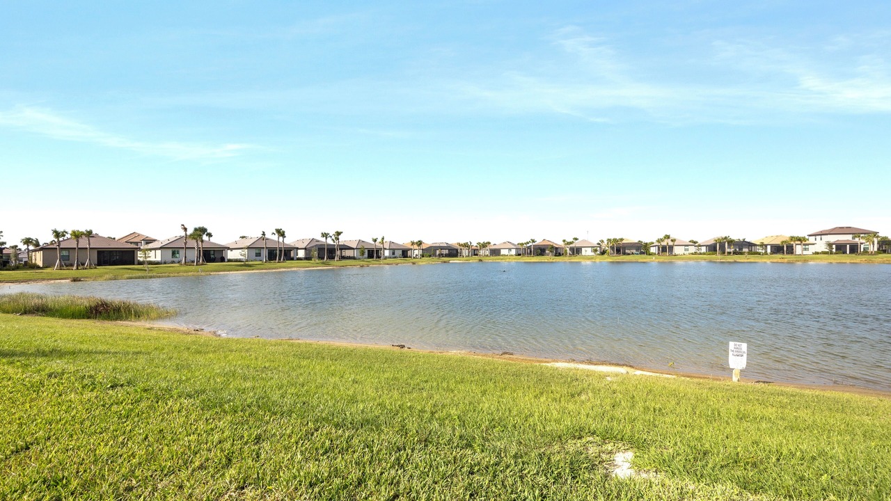 Photo of Others in Estero