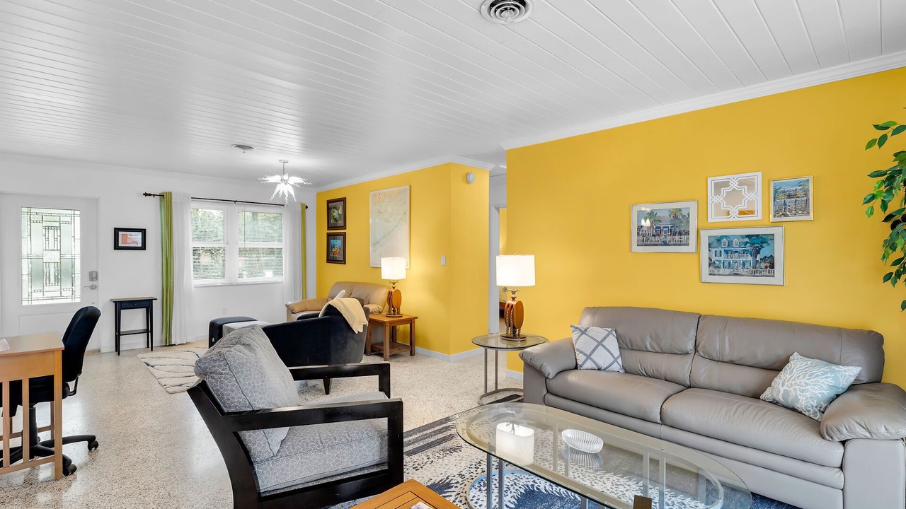 Photo of Livingroom in Lower Matecumbe Beach