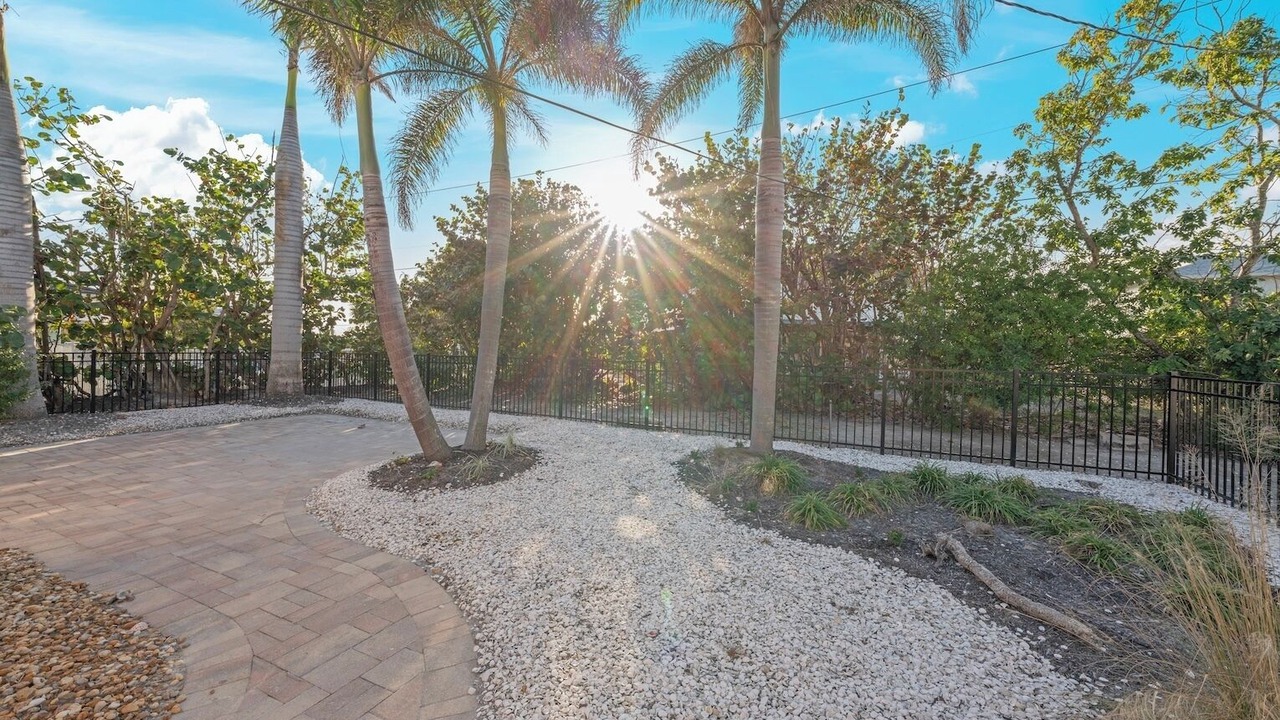 Photo of Outdoor in Tradewinds