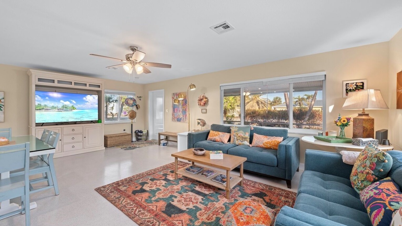 Photo of Livingroom in Tradewinds