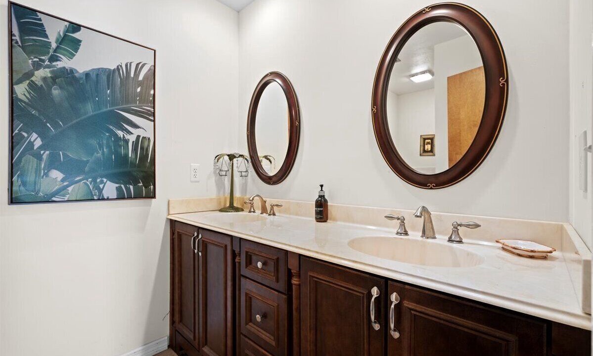 Photo of Bathroom in White City