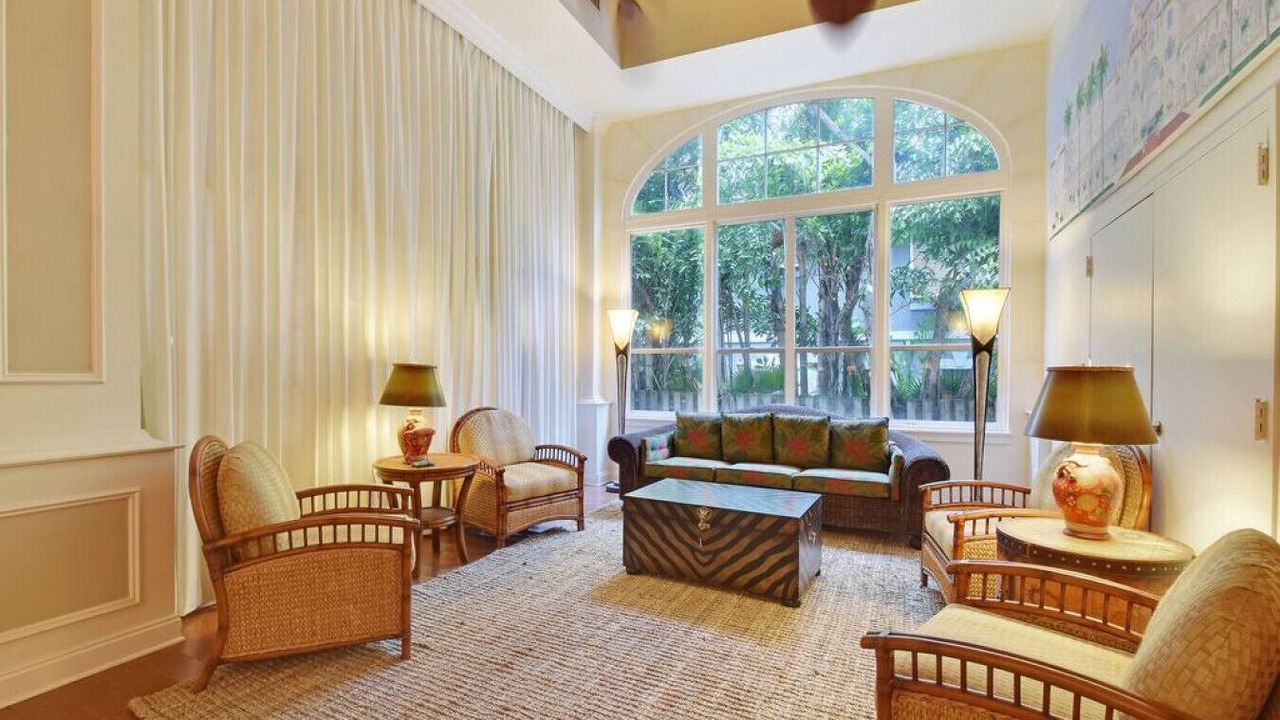 Photo of Livingroom in Palm Beach - West Palm Beach