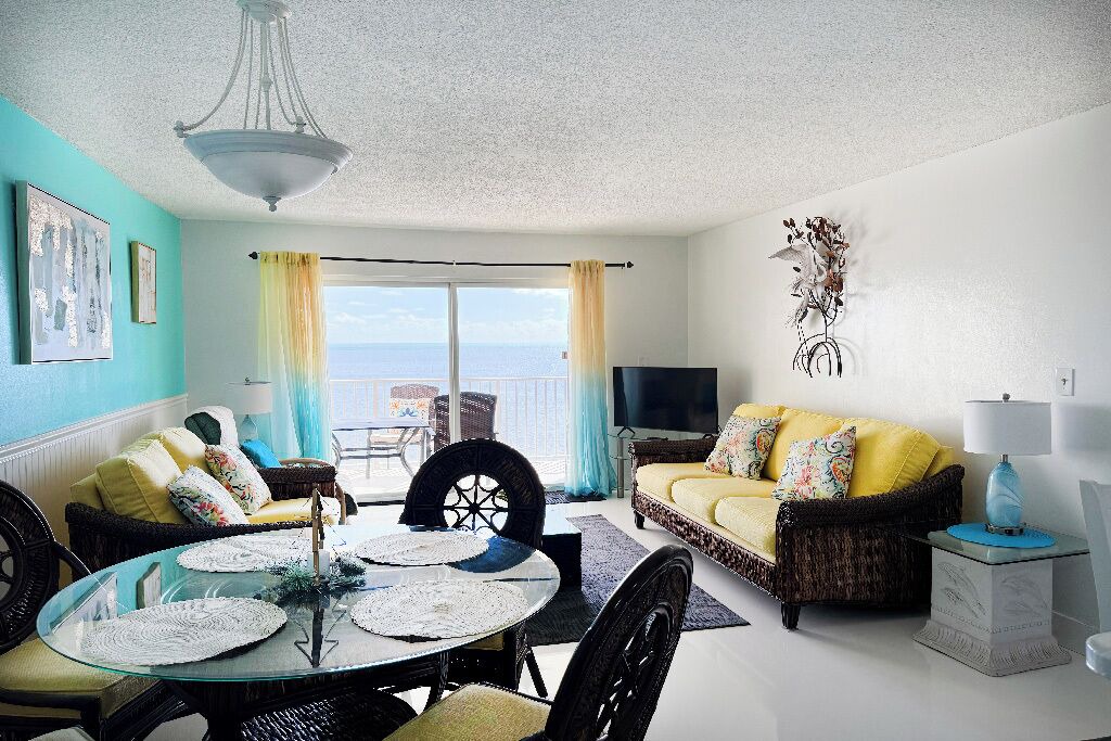 Photo of Livingroom in Tavernier