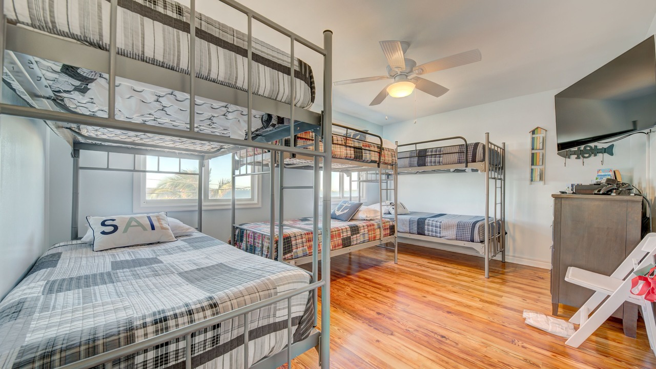 Photo of Bedroom in Stuart