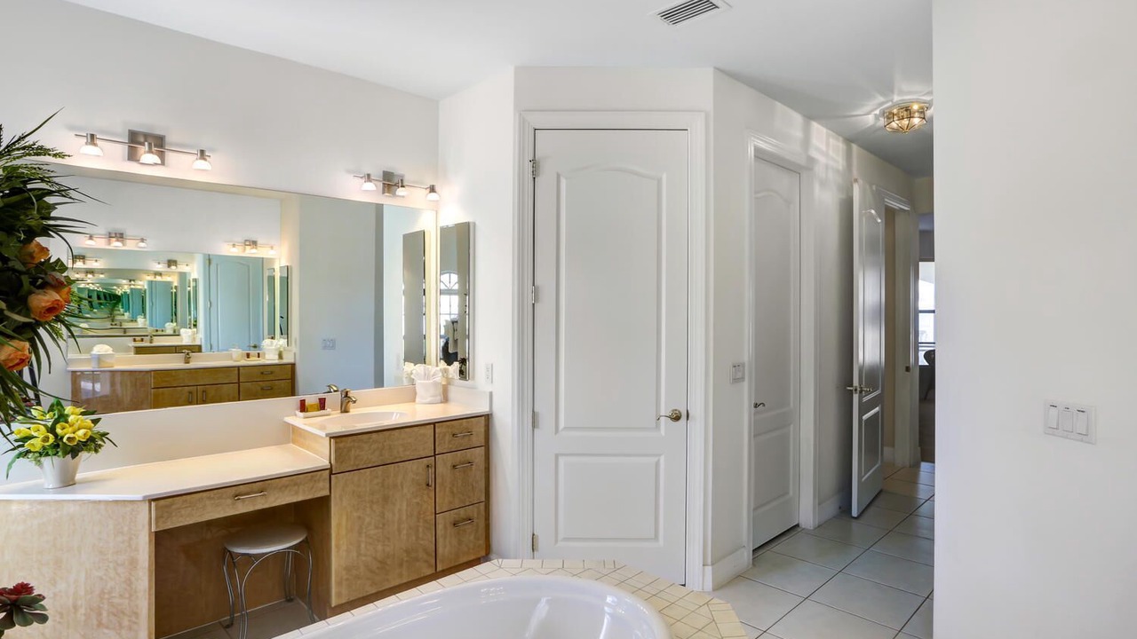 Photo of Bathroom in Yacht Club