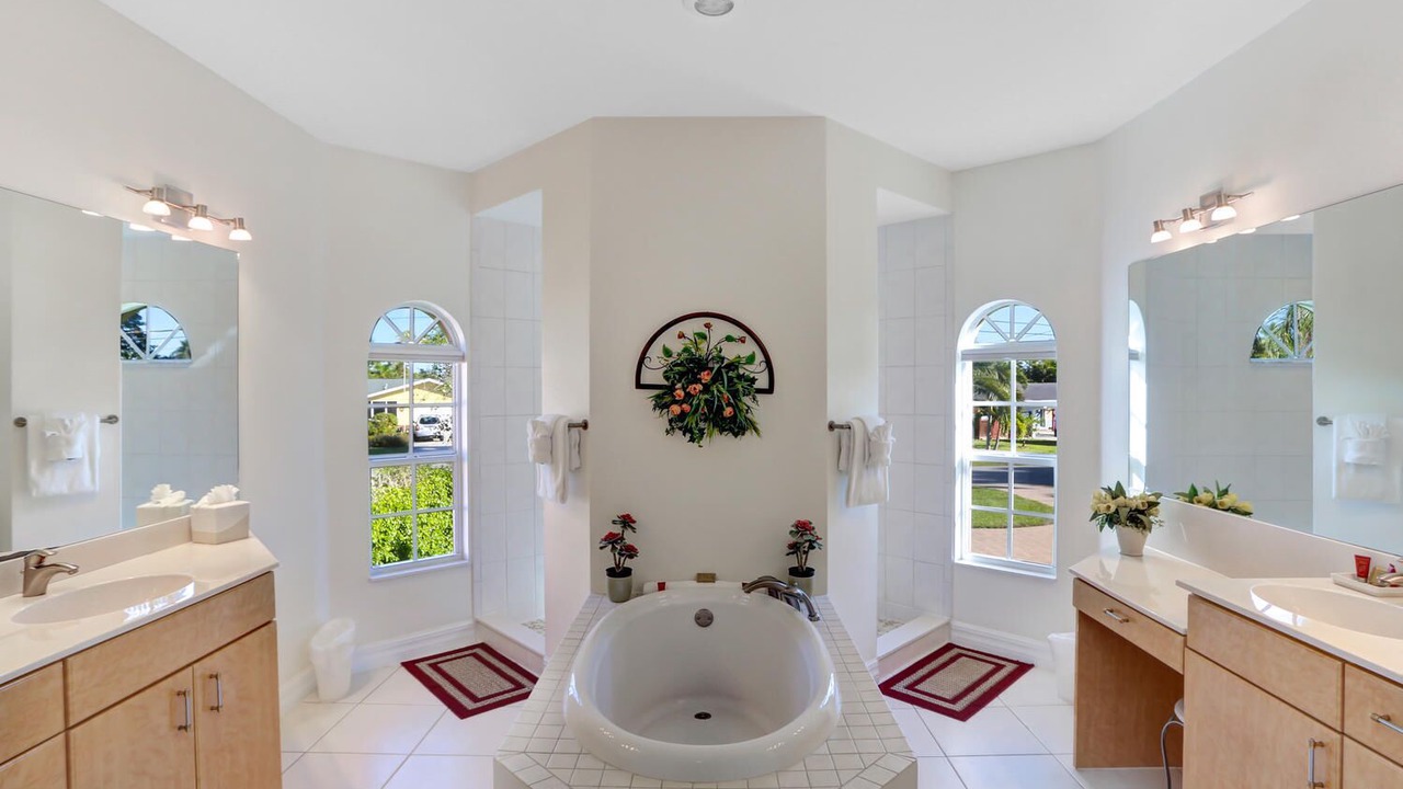 Photo of Bathroom in Yacht Club