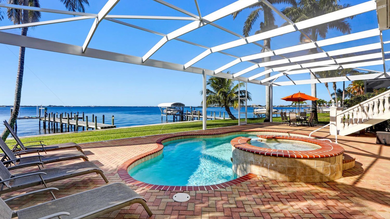 Photo of Outdoor in Yacht Club