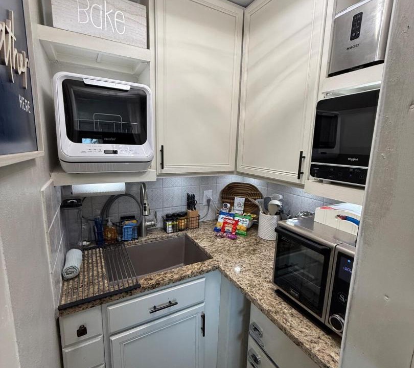 Photo of Kitchen in Waterway Estates