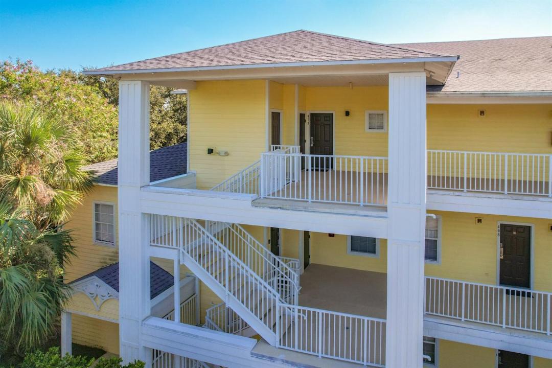 Photo of Patio Balcony in Bahama Bay