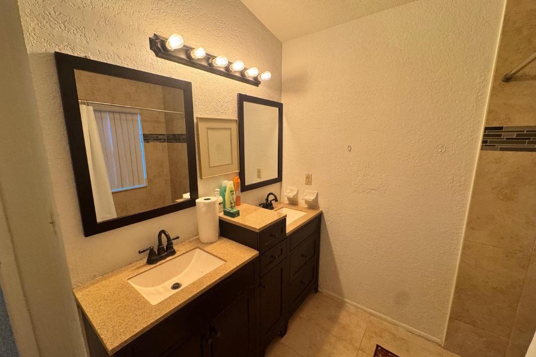Photo of Bathroom in Lakeland