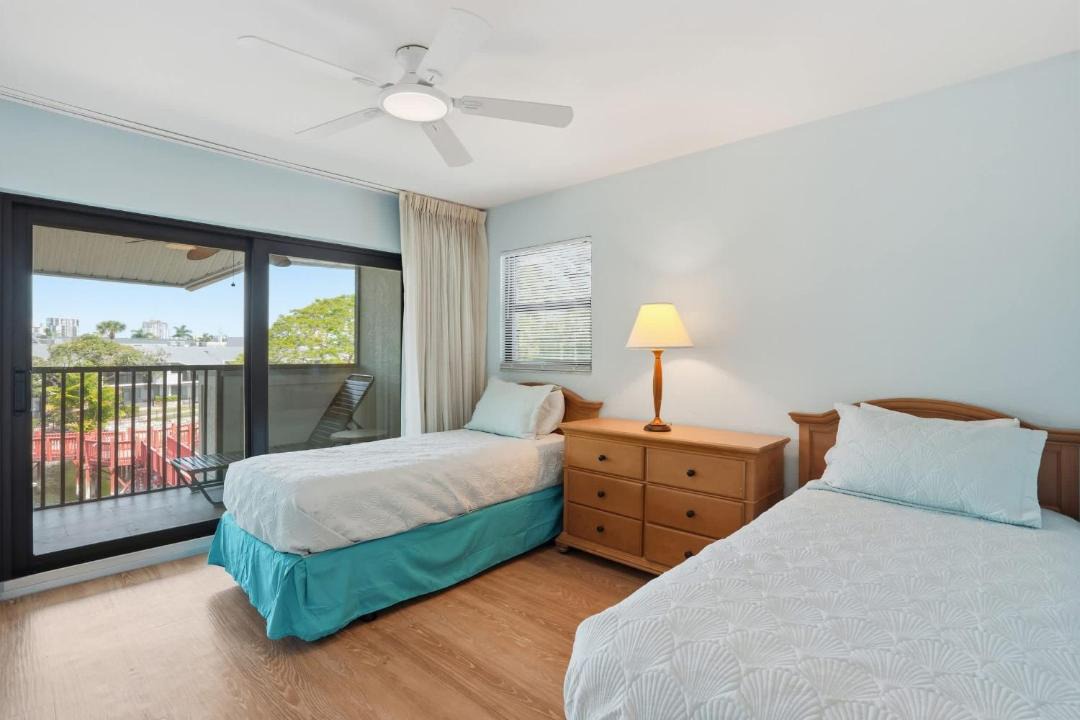 Photo of Bedroom in Park Shore