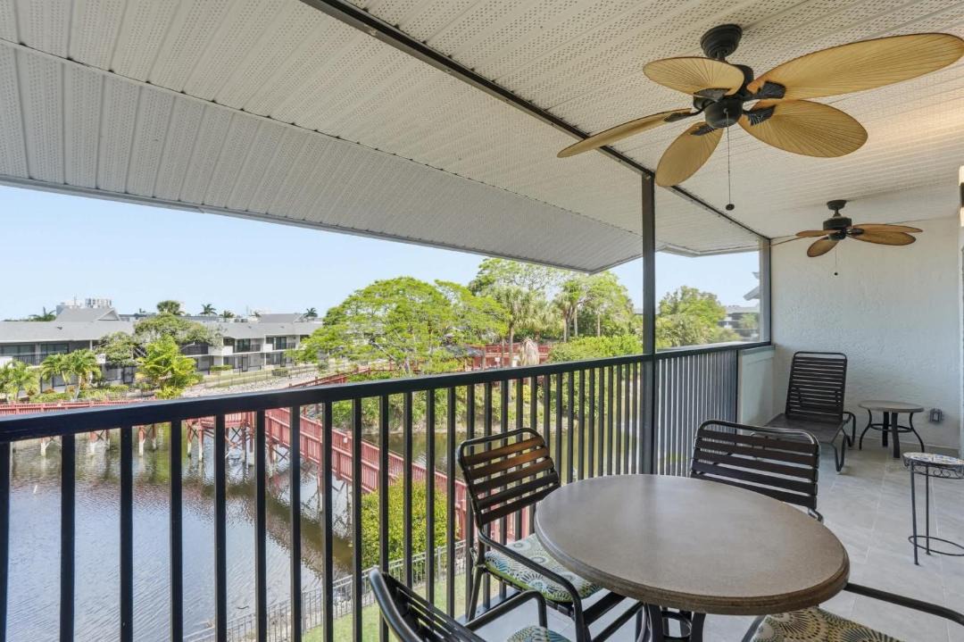 Photo of Patio Balcony in Park Shore