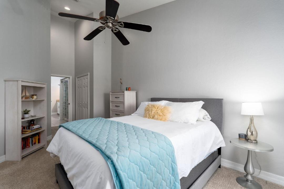 Photo of Bedroom in Siesta Isle