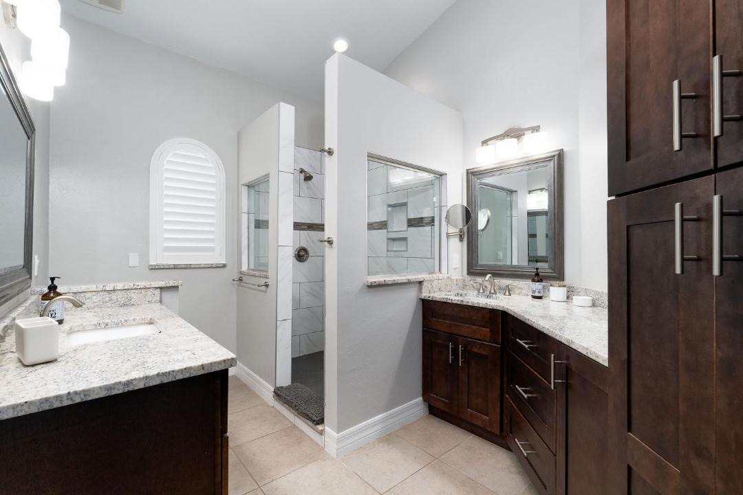 Photo of Bathroom in Siesta Isle