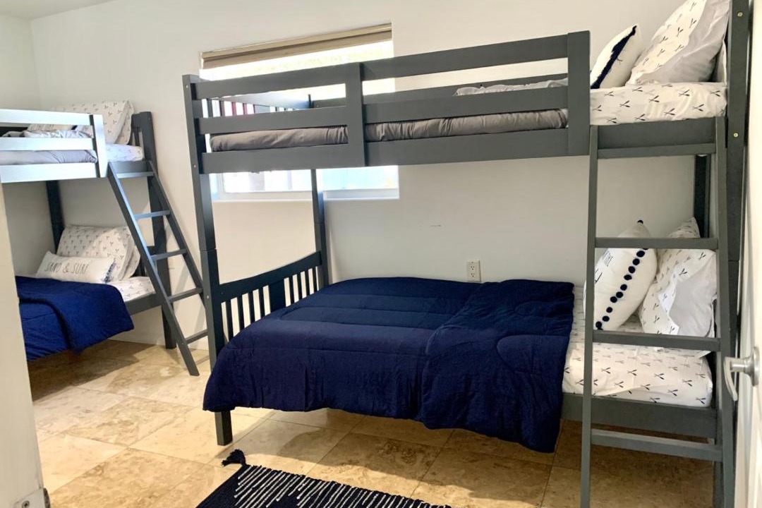 Photo of Bedroom in Bay Acres