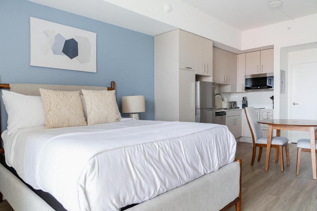 Photo of Bedroom in Golden Gate