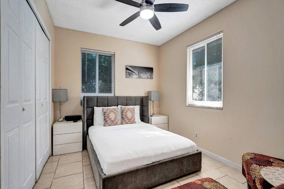 Photo of Bedroom in South Middle River