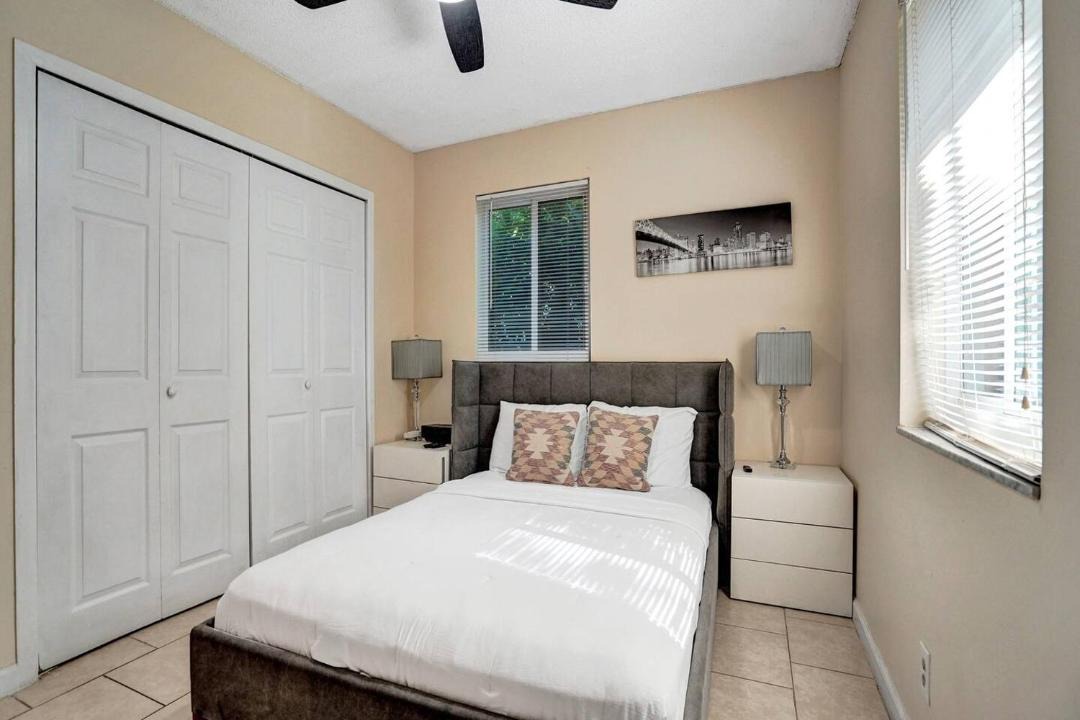 Photo of Bedroom in South Middle River