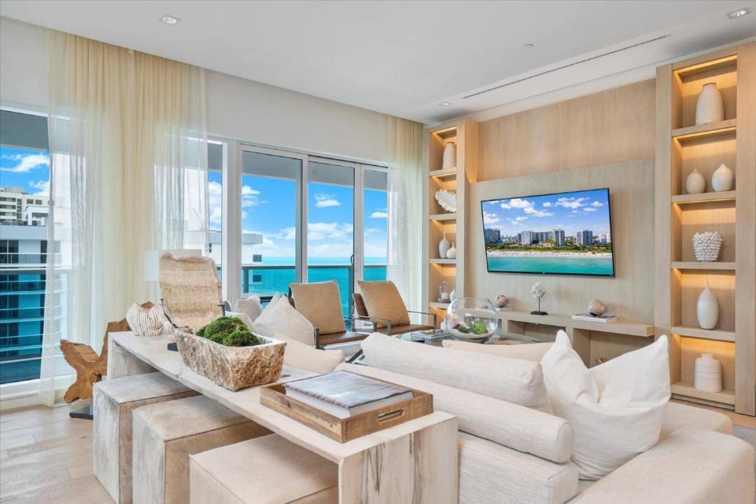 Photo of Others in South Beach