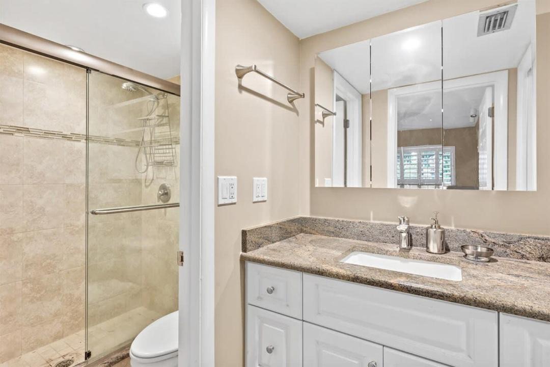 Photo of Bathroom in Captiva
