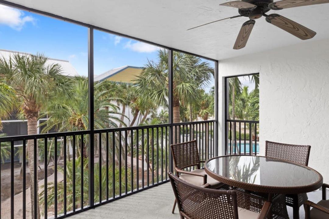 Photo of Patio Balcony in Captiva
