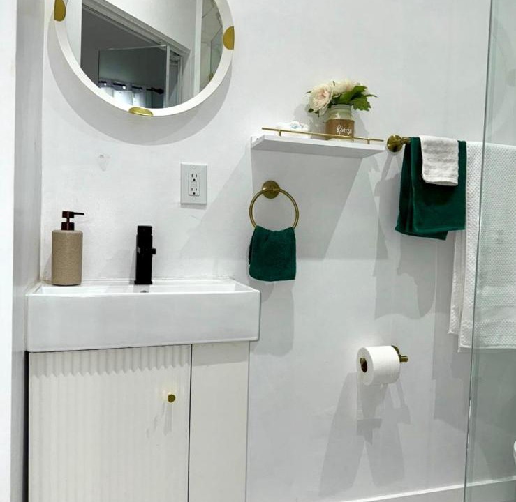 Photo of Bathroom in Sunrise