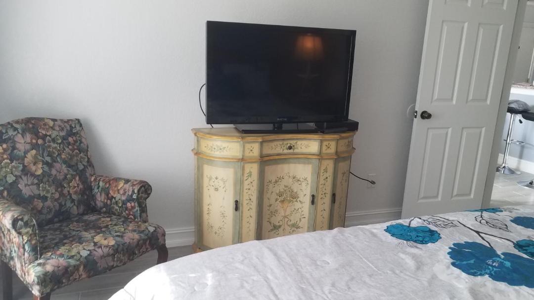 Photo of Others in Gulf Gate Estates