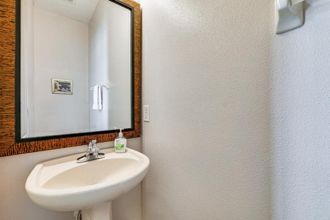 Photo of Bathroom in Calabay Parc